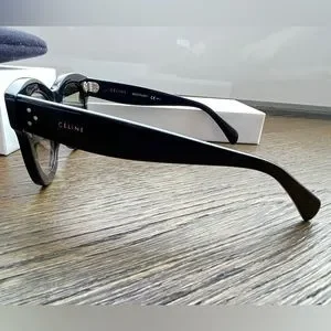 Celine | Accessories | Celine 4397s Sunglasses Euc W  display picture 3